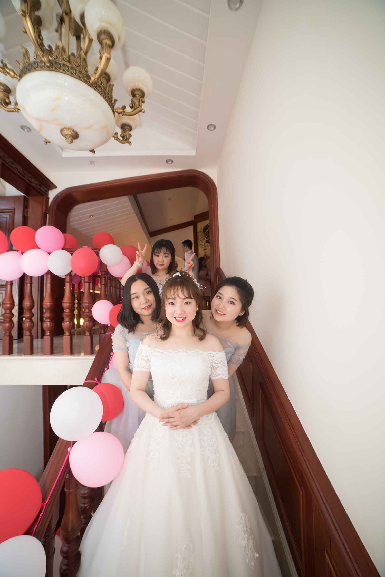 [素人新娘] 小家碧玉类型的多肉可爱新娘婚礼现场实拍写真 H401