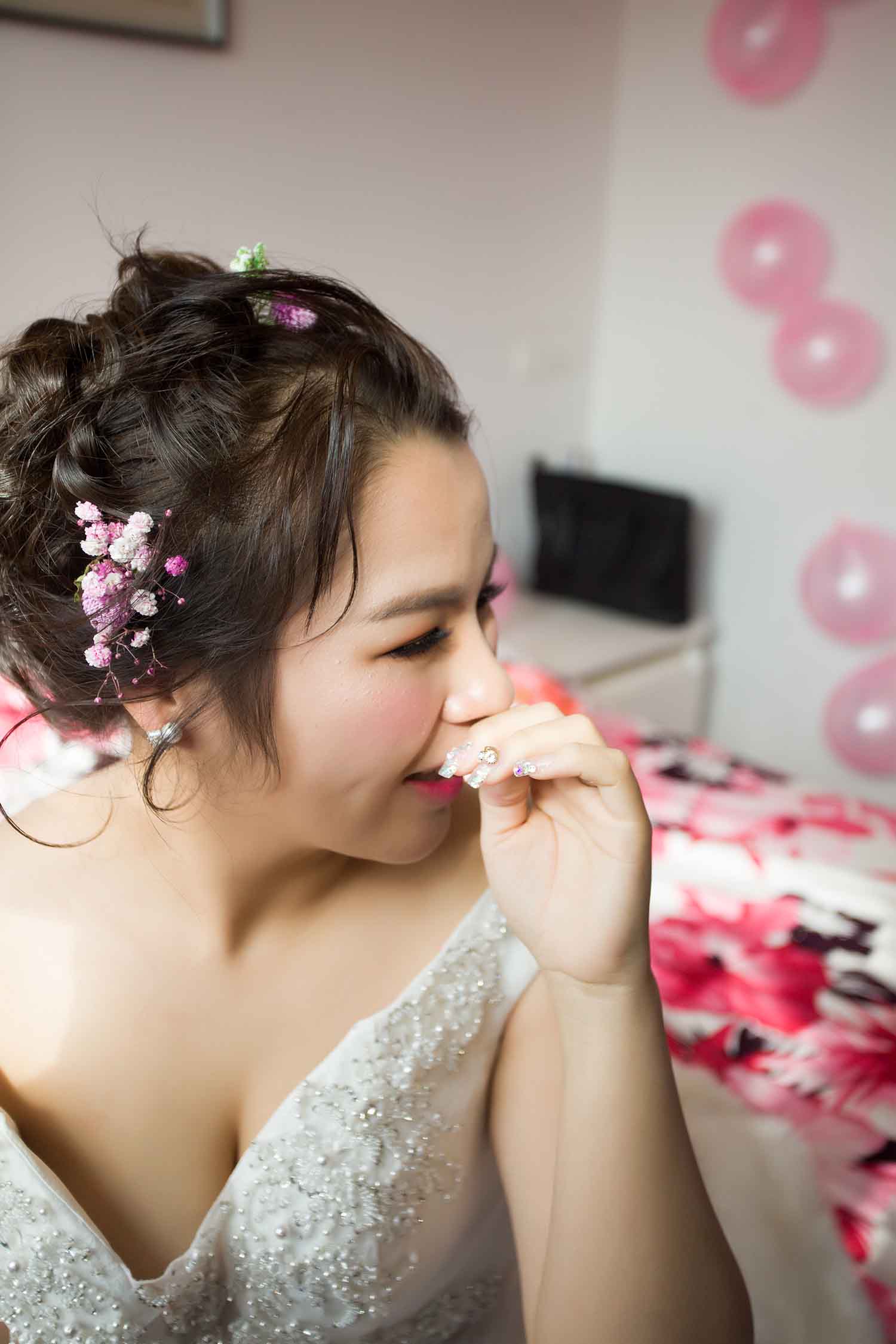 [素人新娘] 婚纱礼服貌似有点不合身的新娘婚礼现场实拍写真 H353