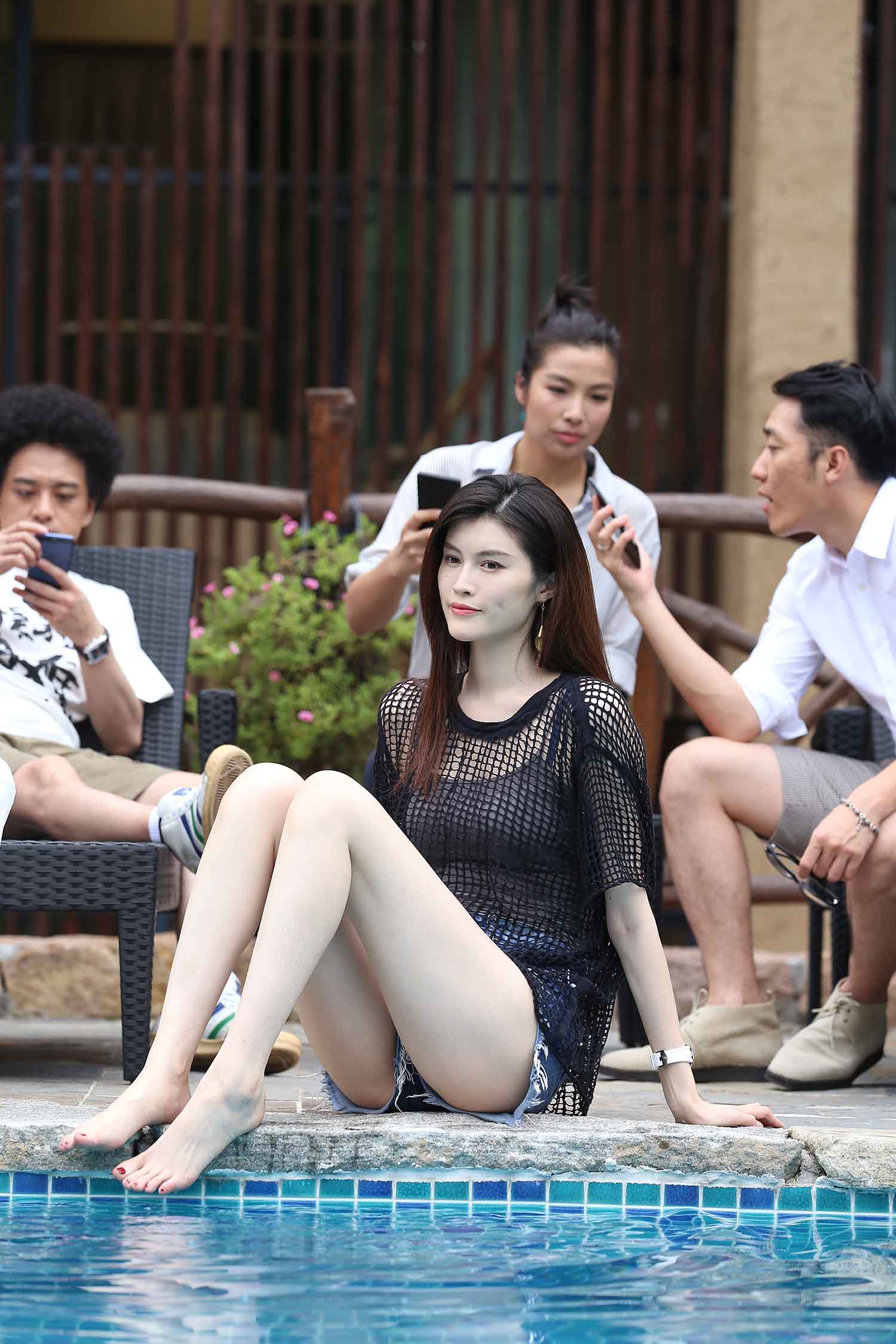 何穗明星生图写真合集[百度网盘下载]