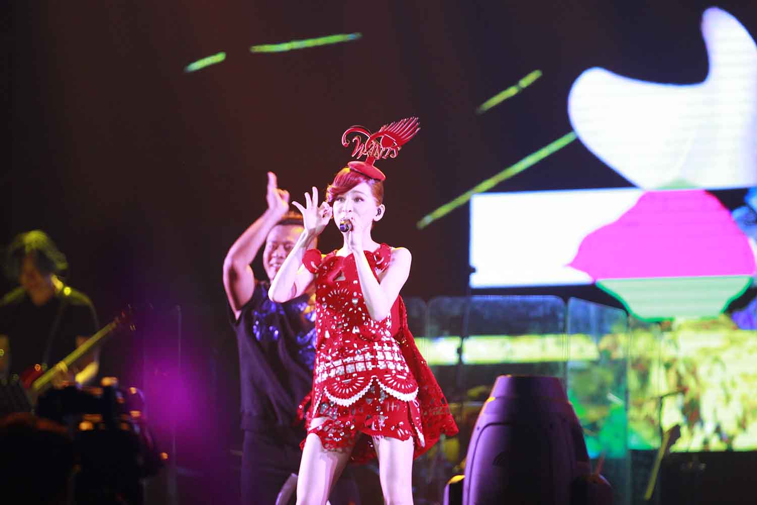 王心凌明星生图写真合集[百度网盘下载]